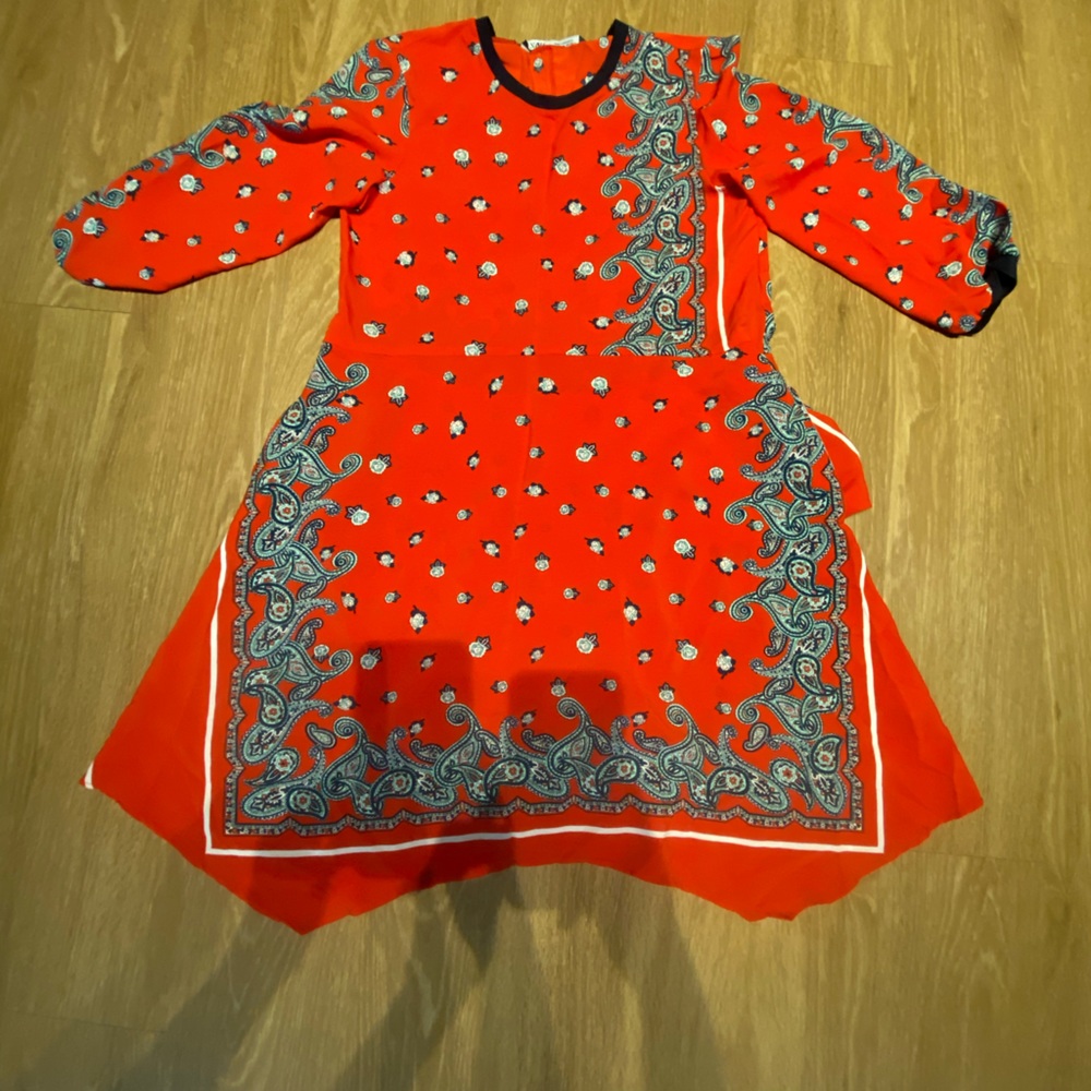 Zara dress for sale. XS but runs big.